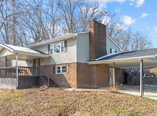 1876 State Route 1458, Flatwoods, KY 41139