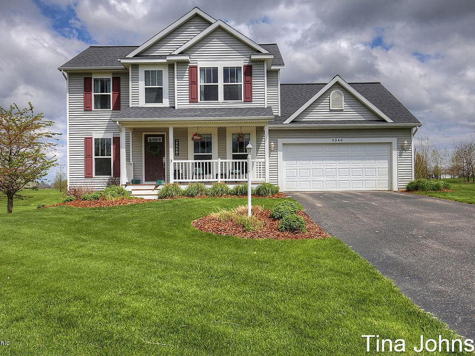 1st image of 9340 Crest Circle Dr NE