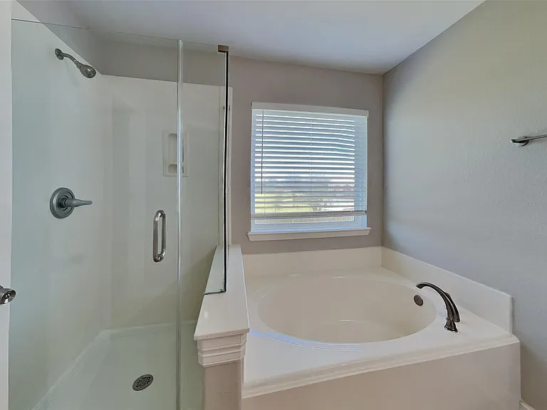 8803 Butterstone Ridge Ln — Photo 10