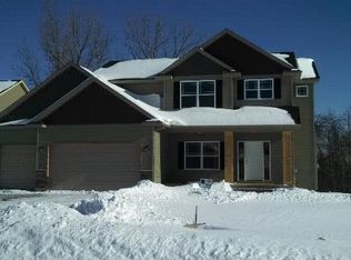 23123 Everton Bay No, Forest Lake, MN 55025