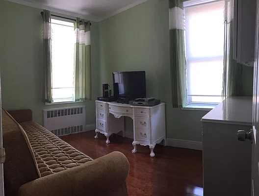 Sold by FirstService Realty (legacy) | media 27