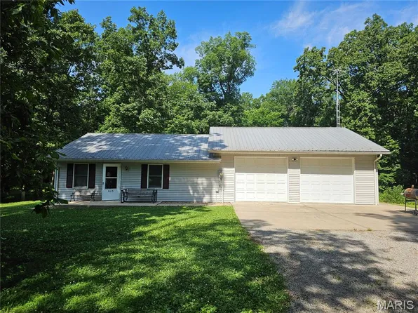 603 City Lake Rd, Percy, IL 62272