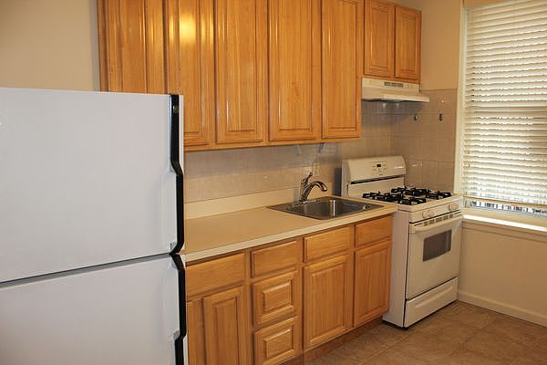 1st image of 296 Atlantic Ave APT 1
