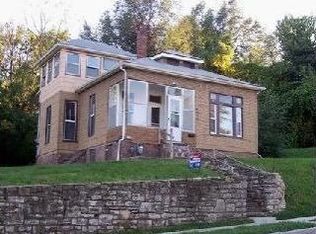 6833 E 12th Trl, Kansas City, MO 64126