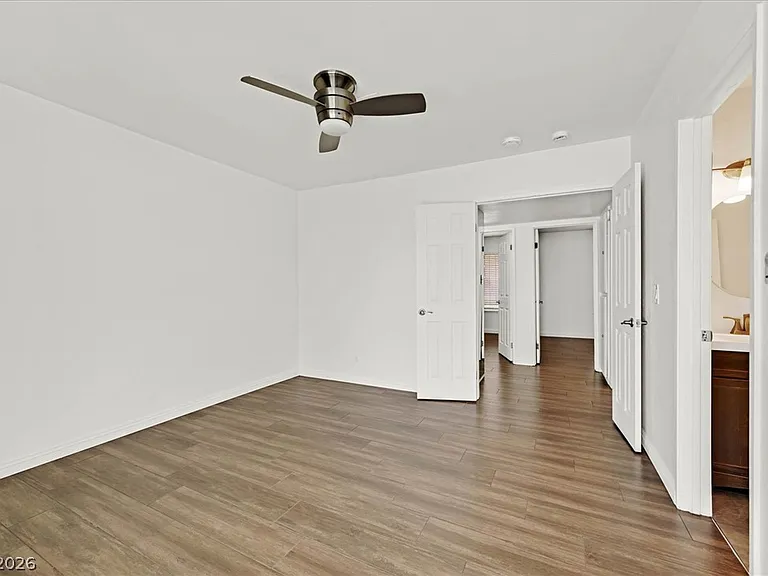 3956 Clear View Dr — Photo 21