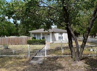 9821 Stebbins Dr, Dallas, TX 75217