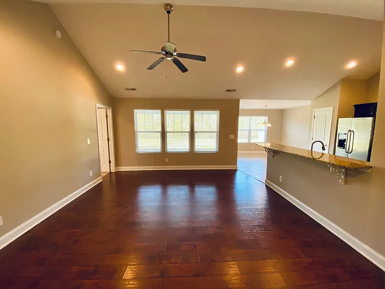 Living room_03222023