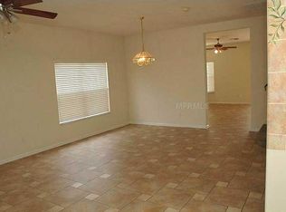 421 Fern Lake Dr, Orlando, FL 32825