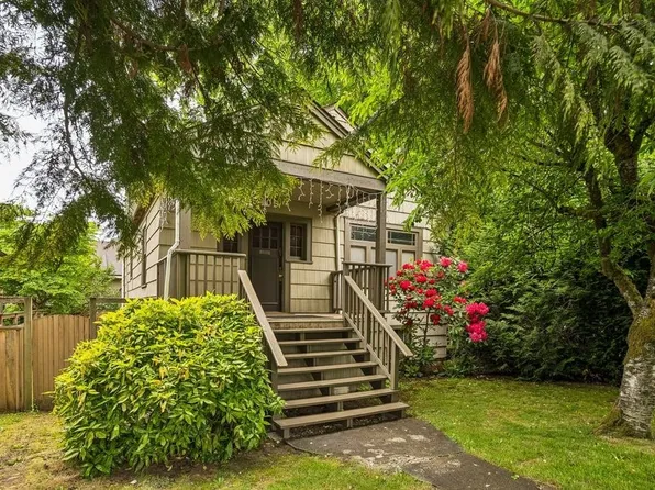 5405 Trafalgar St, Vancouver, BC V6N 1C1