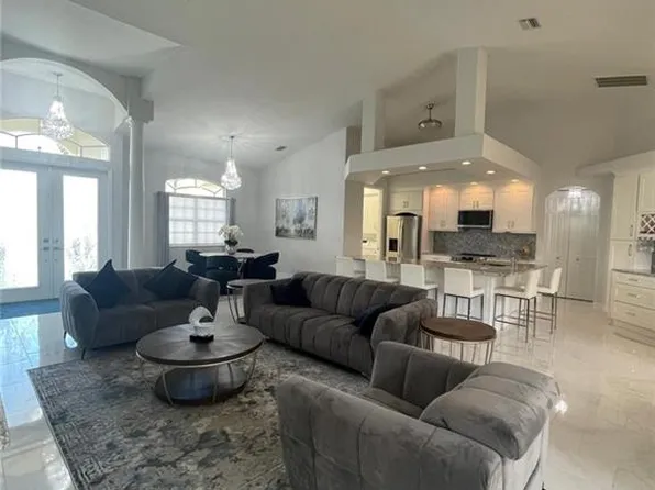8268 Southwind Bay CIR, FORT MYERS, FL 33908