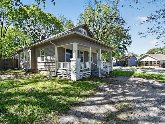 3rd image of 10143 E Golf Ave