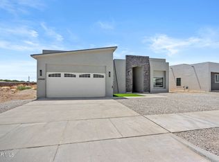 12040 Iron Hollow St, Socorro, TX 79927