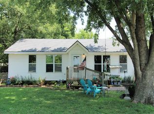 304 NE Rockwood Ave, Bartlesville, OK 74006