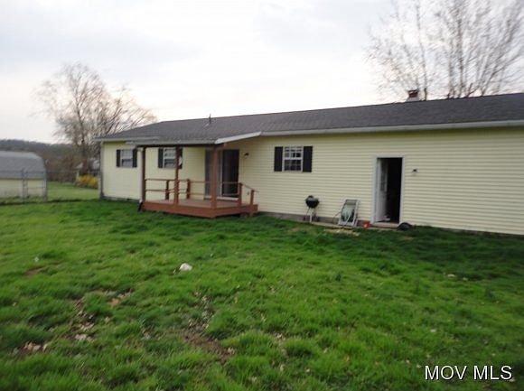 2nd image of 204 Tanner Ln