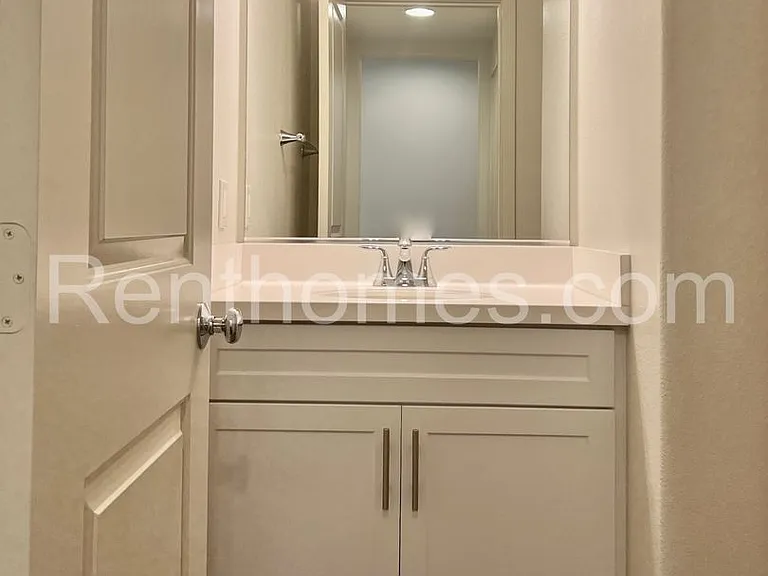 8862 Promenade North Pl — Photo 9