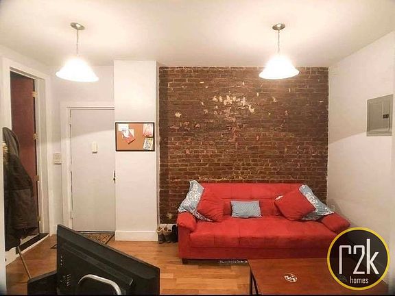 4th image of 39-24 24th St #5
