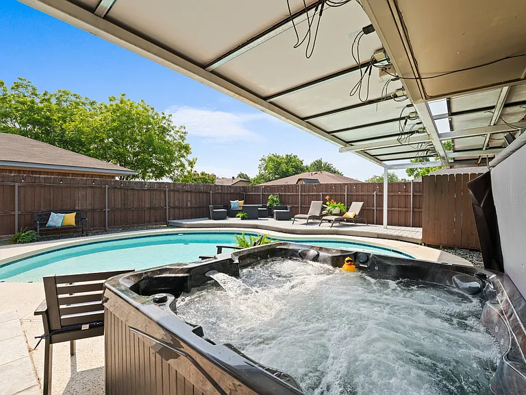 7218 Ridgeview Dr — Photo 44