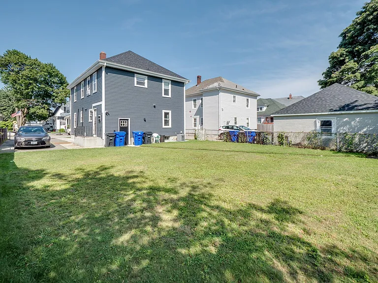 75 Calder St — Photo 33