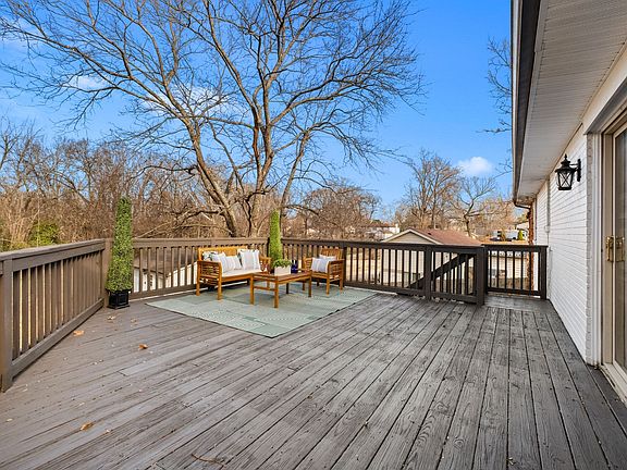 4th image of 5049 Colemont Dr