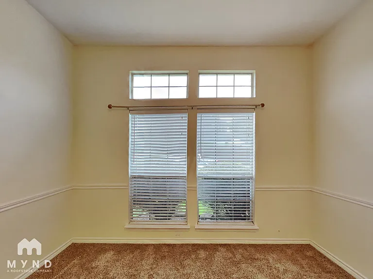 1257 Christopher Ln — Photo 7