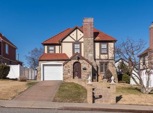 146-15 14th Ave, Flushing, NY 11357