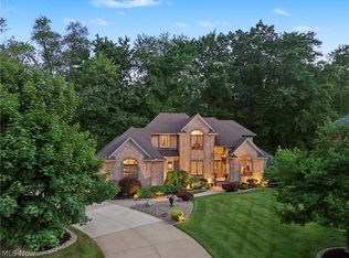 4183 Lochness Cir NW, Canton, OH 44718