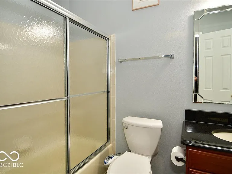 15208 Radiance Dr — Photo 27