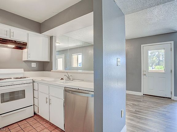 4th image of 1497 Hialeah Dr APT D