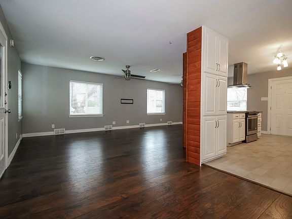 2nd image of 9734 Ash Creek Dr