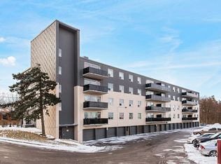 18 Skipton Court, Toronto, ON M3M 2S8
