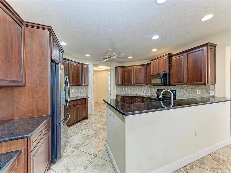 5200 Manorwood Dr #2D — Photo 20