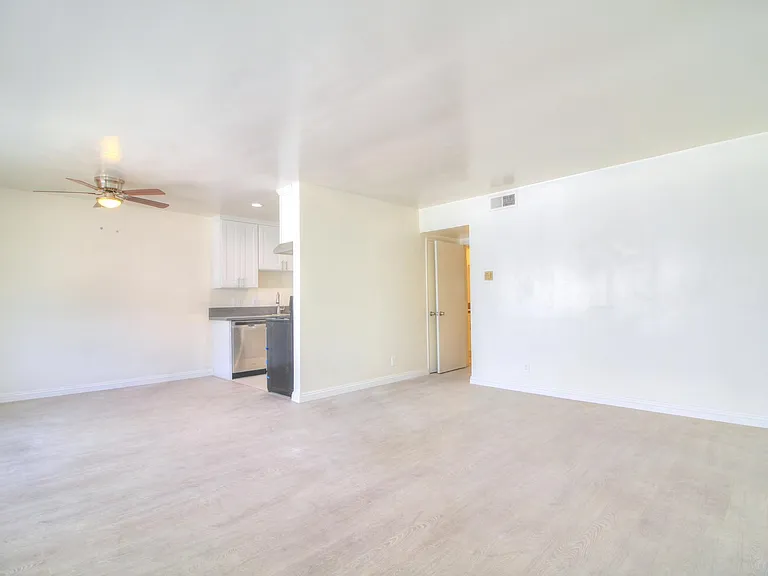 1831 Ramona Ave #2 — Photo 6