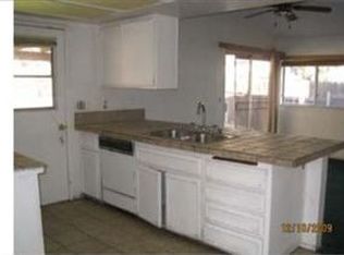 1428 W Victoria St, Rialto, CA 92376