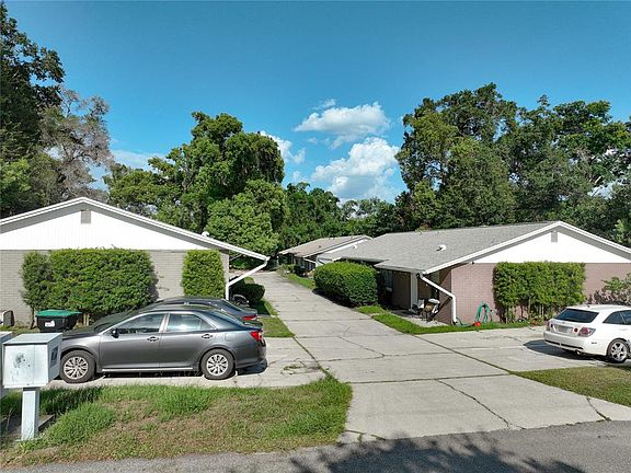3rd image of 2407 NEWBERRY STREET #6