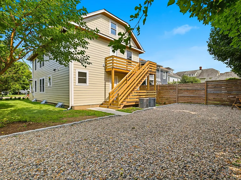 68 Gregory Blvd #1 — Photo 25