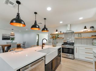 248 Lyman Dr, Terrell Hills, TX 78209