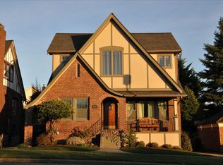 1610 30th Ave W, Seattle, WA 98199