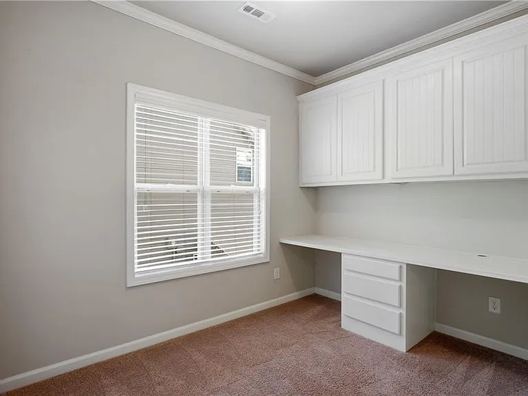 4910 Belcrest Way — Photo 22