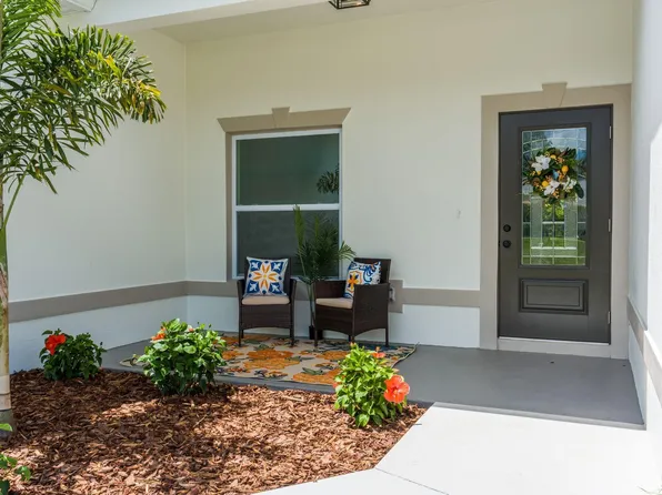 8125 104TH Avenue, Vero Beach, FL 32967