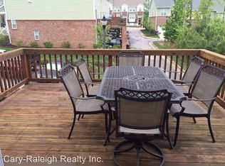 840 Carpenter Glenn Dr, Cary, NC 27519