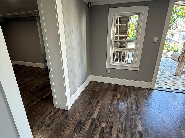 8 Beacon St #A — Photo 11