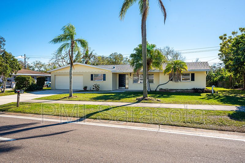 2840 ber St, Sarasota, FL 34239 Zillow