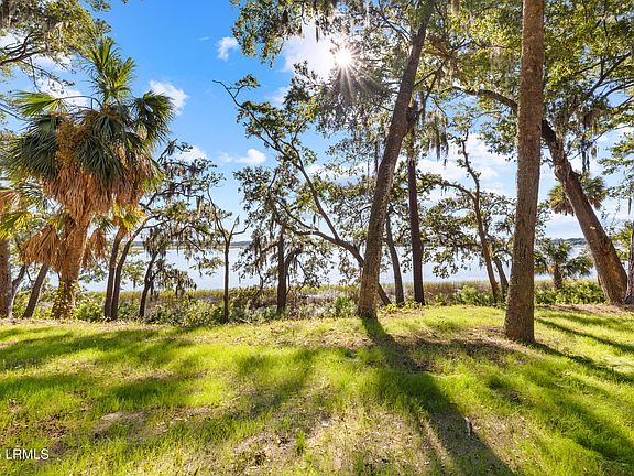3rd image of 2014 Bluff Villas Rd