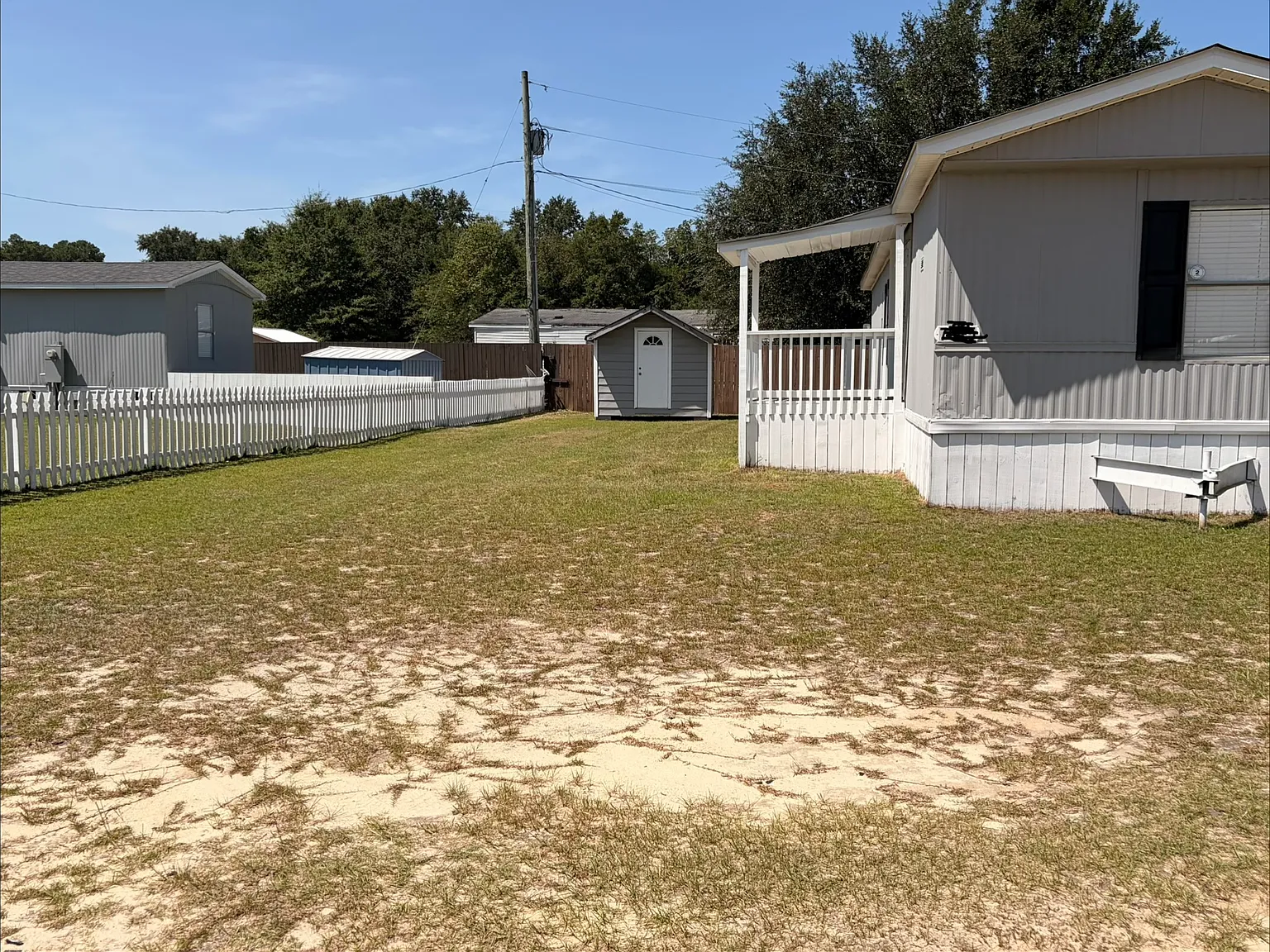 2 bed, $1,000 — Photo 1