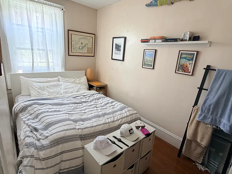 1673 Beacon St #B — Photo 6