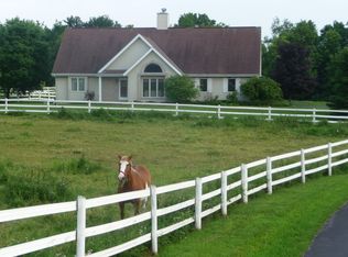 20005 W Lawnsdale Rd, New Berlin, WI 53146