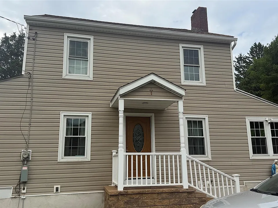17 Degarmo Rd