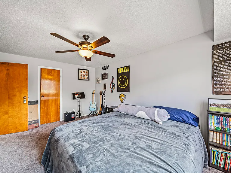 Heatherstone Apartments — Photo 42