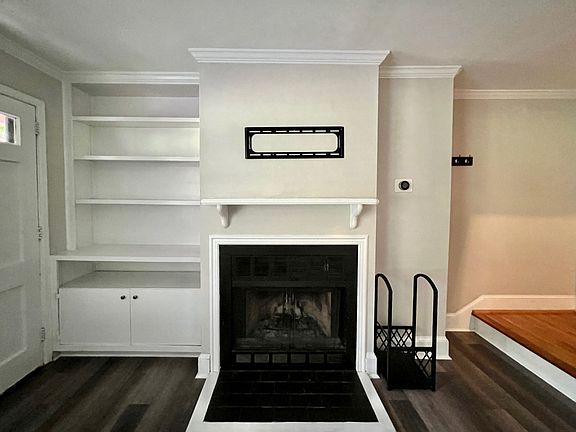 4th image of 204 N Laurel Ave APT 5D