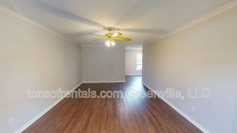 Building Photo - 113B Hipps Ave
